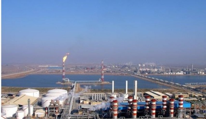 طاقة انتاج قطاع البتروكيماويات الايراني تنمو 38%