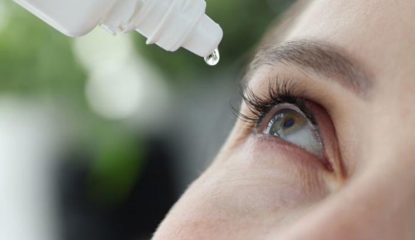 ثورة طبية جديدة.. قطرة عين قد تغني الإنسان عن النظارات  