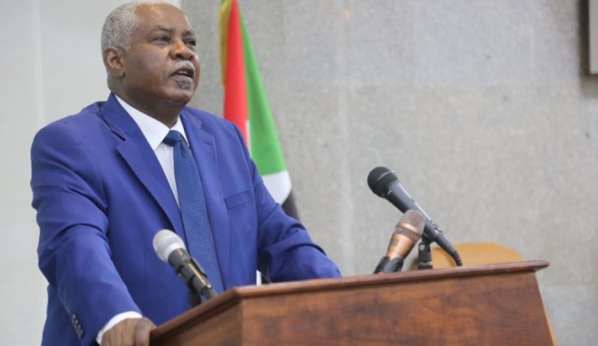 مدير المخابرات السودانية يَعِد بتقديم مبادرات وطنية لتجاوز التحديات الراهنة