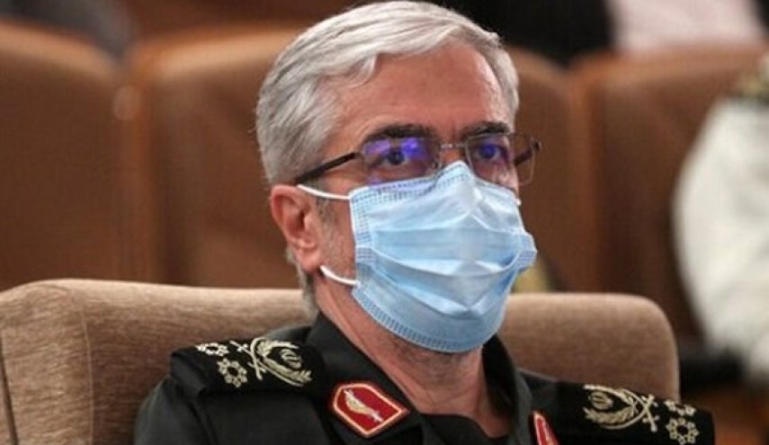 رئيس الأركان العامة للقوات المسلحة يتفقد الصناعات الدفاعية بمحافظة فارس