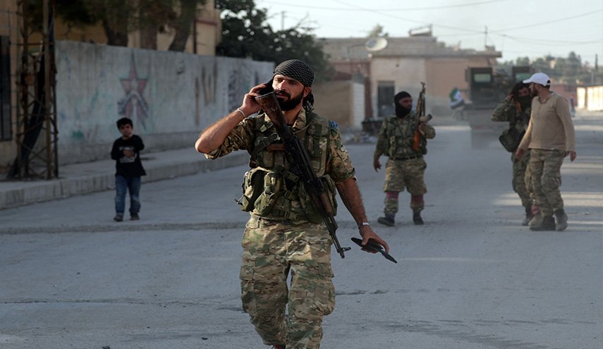مسلحون موالون لتركيا يختطفون عددا من السوريين في عفرين
