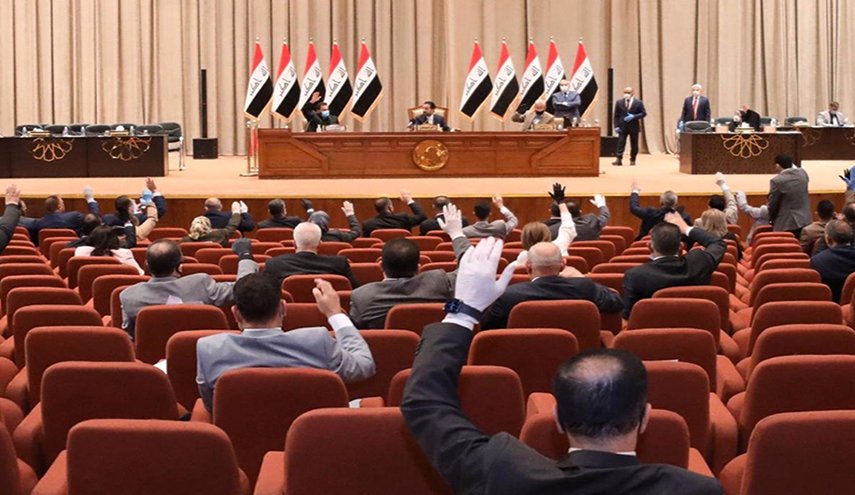  البرلمان العراقي يستضيف وزير النفط لمناقشة أزمة الوقود غدا