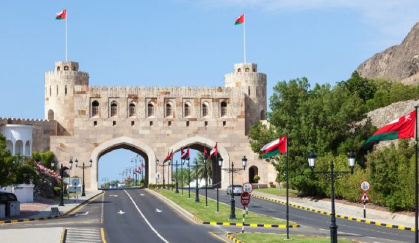 عمان تبحث إعادة تمويل قرض قيمته 2.2 مليار دولار