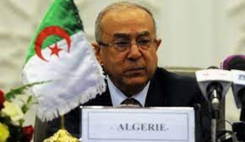الجزائر تؤكد مواصلة مساعيها لتوحيد الصف الفلسطيني