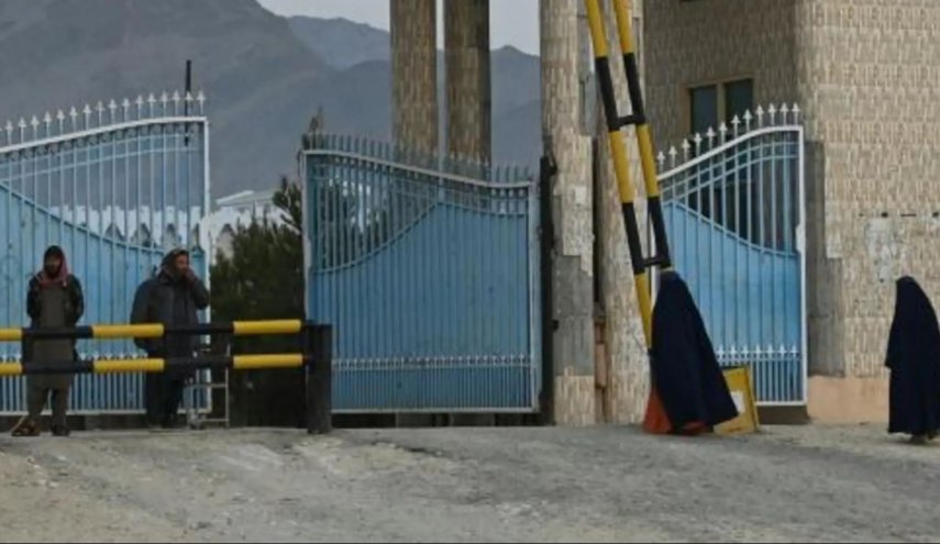 طالبان تسمح للفتايات الحضور في الجامعات الرسمية 