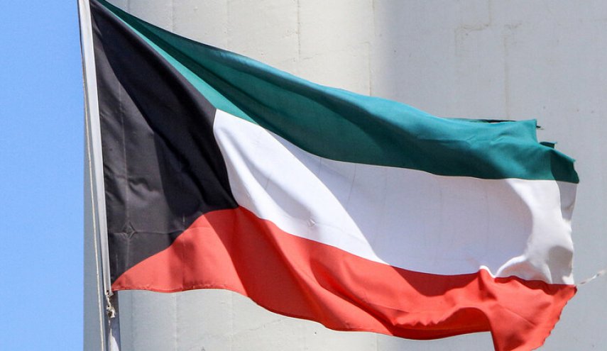 نواب كويتيون يطلبون حجب الثقة عن وزير الخارجية