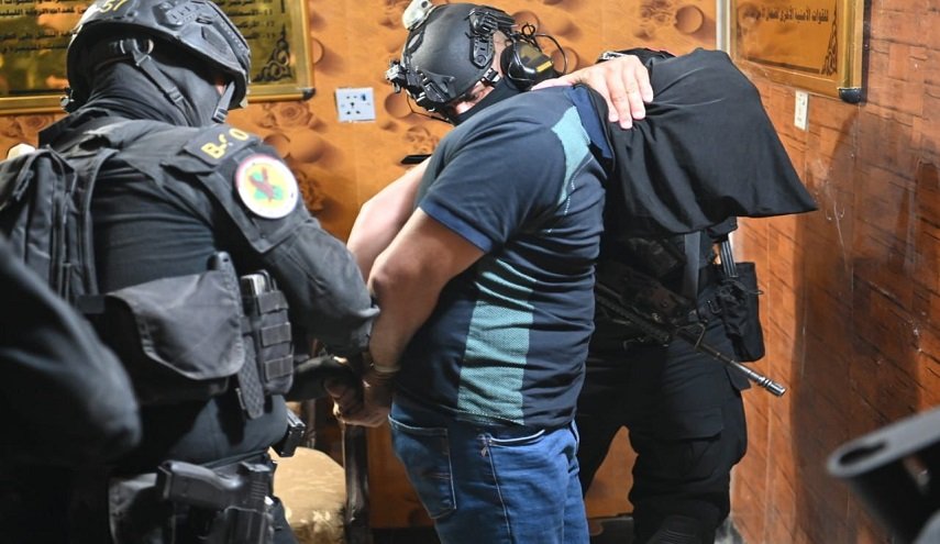 القبض على شخص قتل أخاه واغتصب بناته في بغداد!
