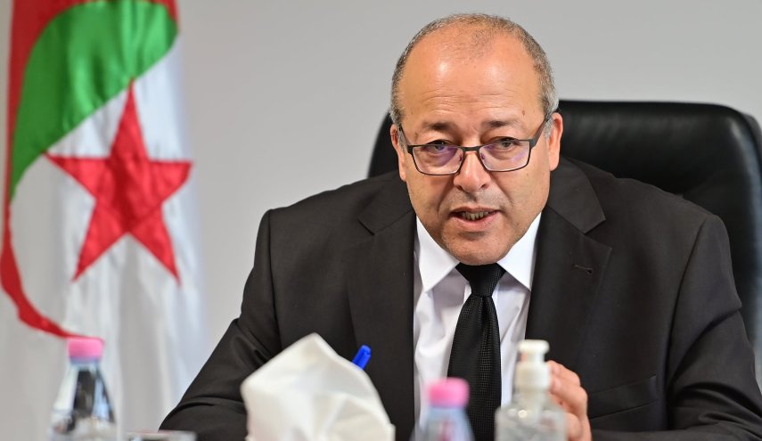 وزير الاتصال الجزائري: قانون الإعلام الجديد يهدف لتحقيق الاحترافية للصحفيين