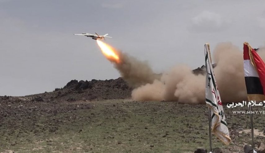 تصاویری از لحظه حملات ارتش یمن به خاک امارات و عربستان
