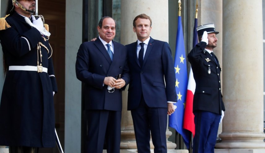 المفوضية الأوروبية تطالب فرنسا بالكشف عن حقيقة بيعها أنظمة تجسس للقاهرة