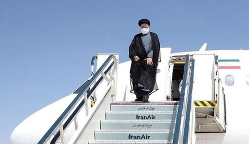 الرئيس الايراني يغادر الدوحة عائدا الى طهران

