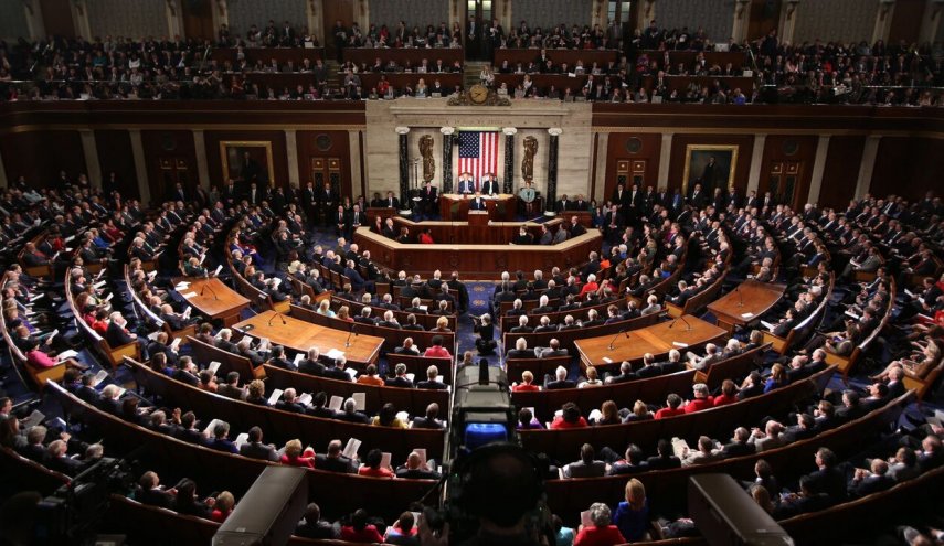 نمایندگان کنگره: بایدن برای اعزام نیرو به اوکراین باید مجوز بگیرد