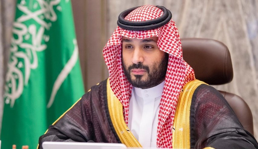 ميدل ايست آي: محمد بن سلمان يخاطر بإعادة كتابة التاريخ السعودي