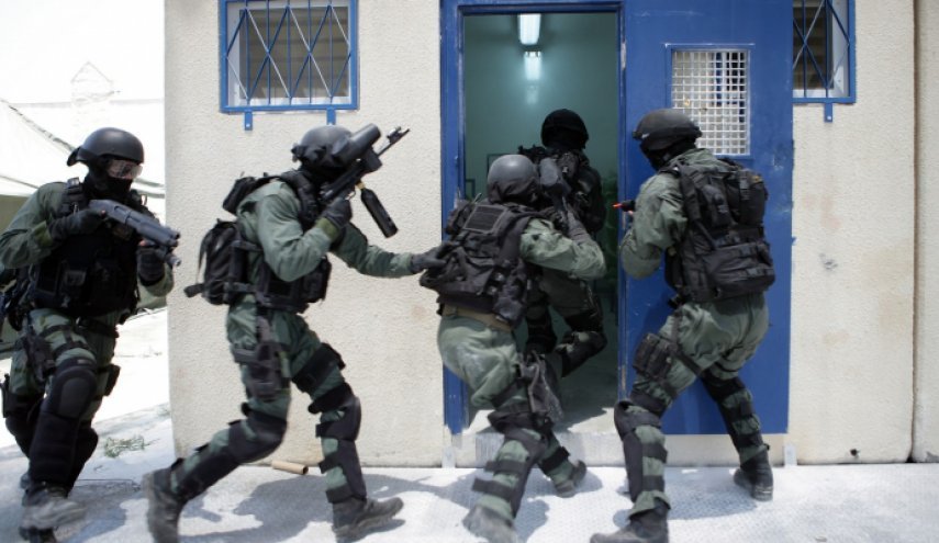 درگیری اسیران فلسطینی و نظامیان اشغالگر صهیونیستی در زندان ریمون