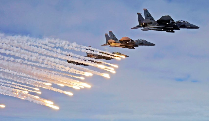 طيران تحالف العدوان على اليمن يشن 30 غارة جوية على 4 محافظات