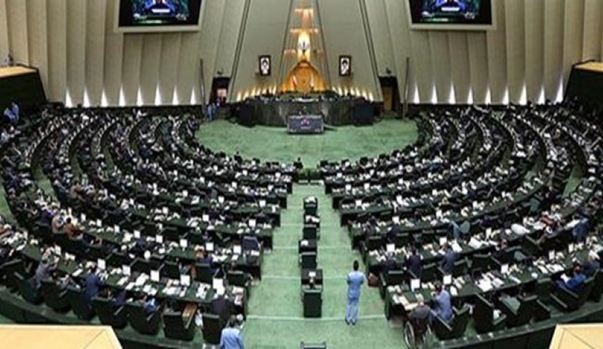 بدء اجتماع البرلمان الايراني لمواصلة دراسة مشروع الموازنة العامة