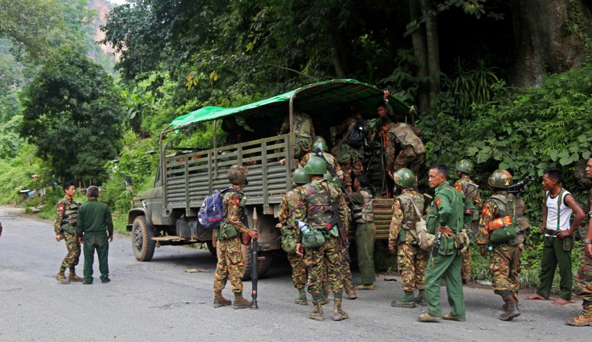 جيش ميانمار يسحب الجنسية من كبار زعماء المعارضة