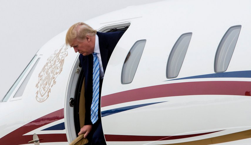 فرود اضطراری هواپیمای حامل ترامپ در نیواورلئان

