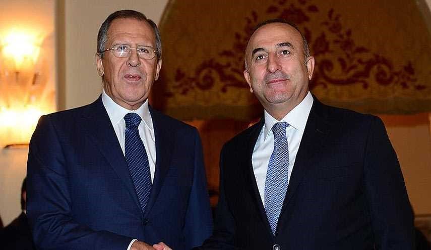 تمهيدا للقاء الثلاثي بين وزراء خارجية روسيا وأوكرانيا وتركيا.. أوغلو يلتقي لافروف وكوليبا