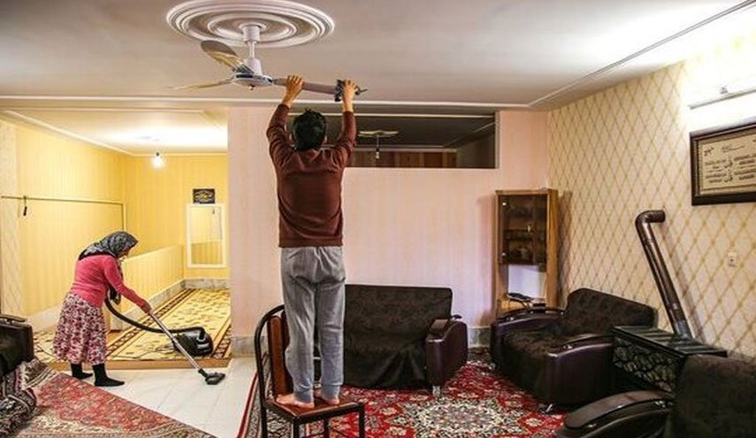 تقليد فريد من نوعه للإيرانيين عشية رأس السنة الجديدة