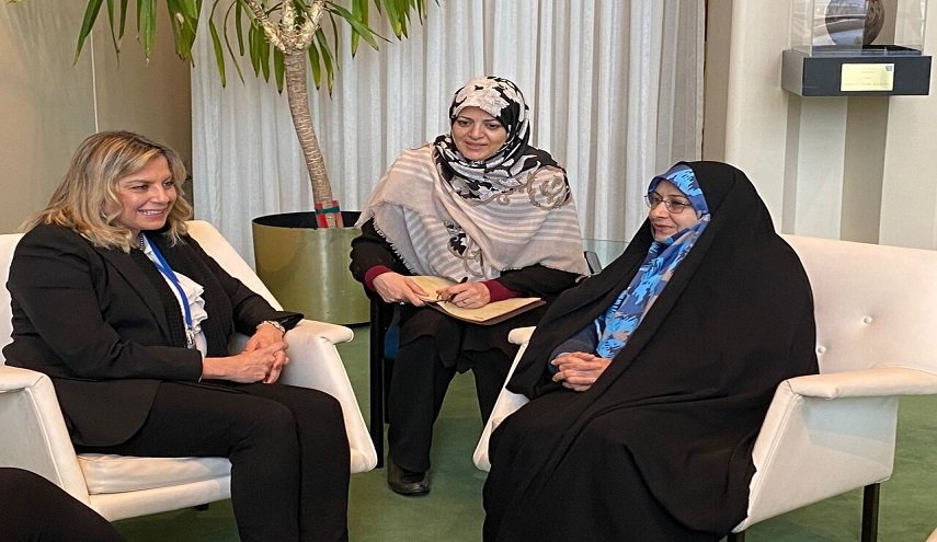 مساعدة الرئيس الايراني تلتقي رئيسة الهيئة الوطنية لشؤون المرأة اللبنانية