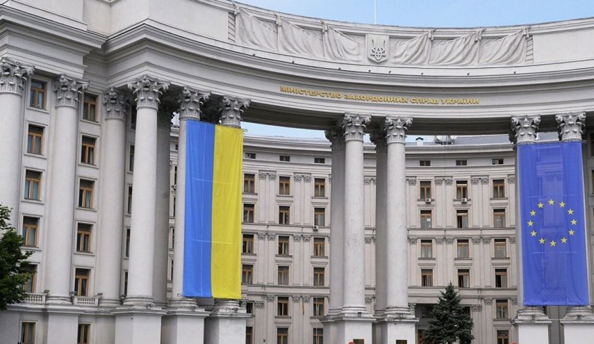 وزارة الدفاع الأوكرانية: فقدنا إمكانية الوصول إلى بحر آزوف