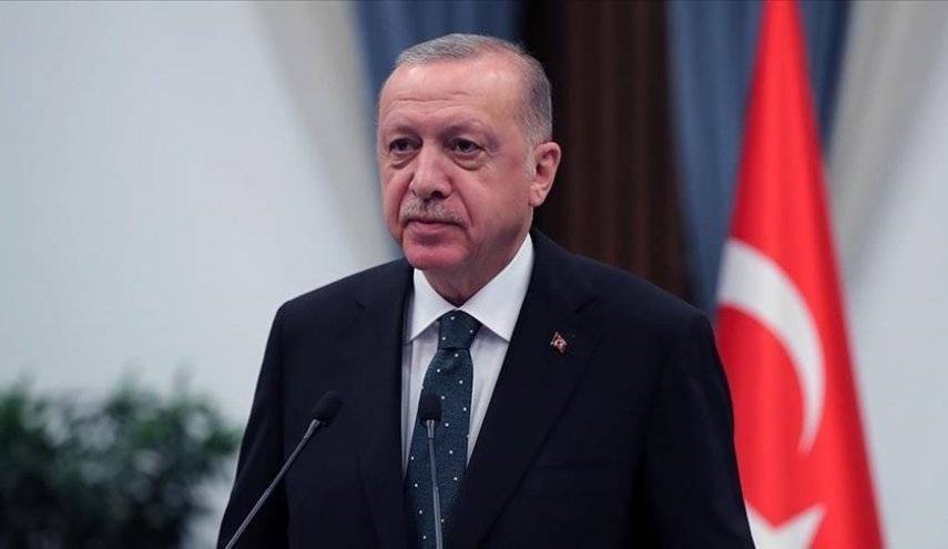 أردوغان: الاتصالات مع بوتين وزيلينسكي تسير في اتجاه إيجابي