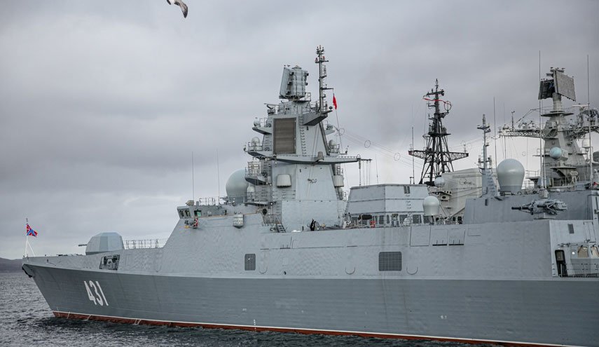 روسيا تجري تدريبات بحرية في مياه المتوسط