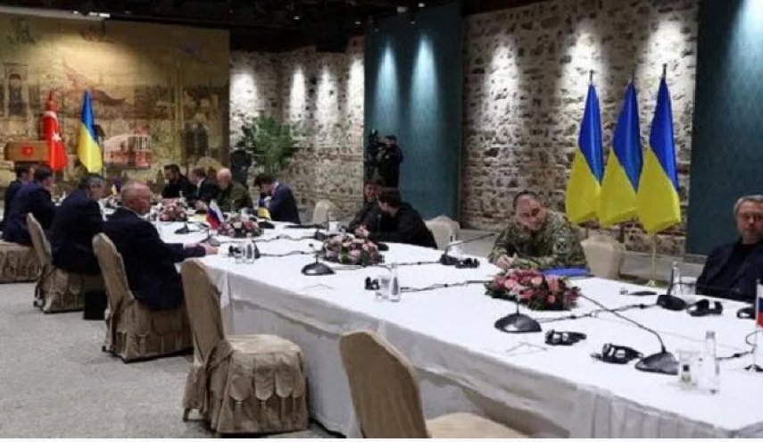 مسکو: پیشرفت مذاکرات در حد دیدار سران روسیه و اوکراین نیست
