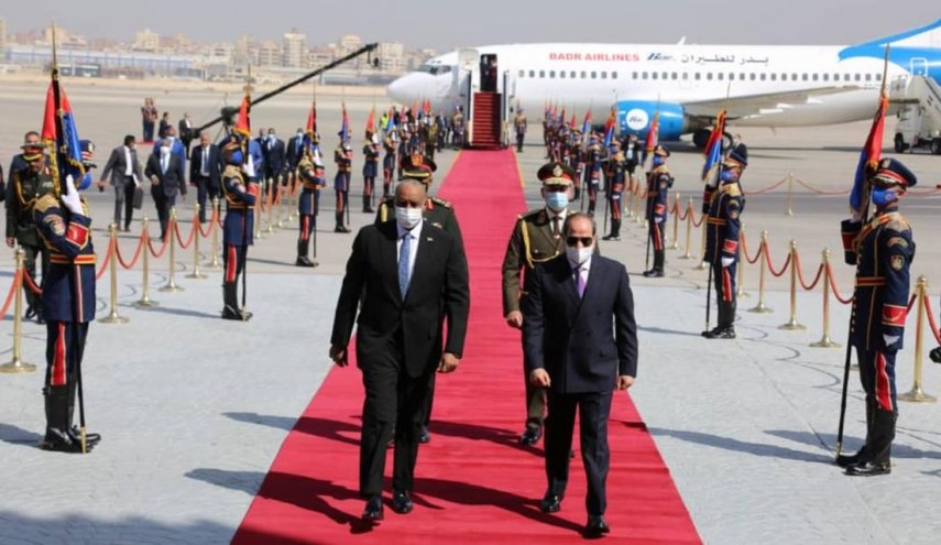 اتفاق أمني مصري سوداني بتسليم المعارضين
