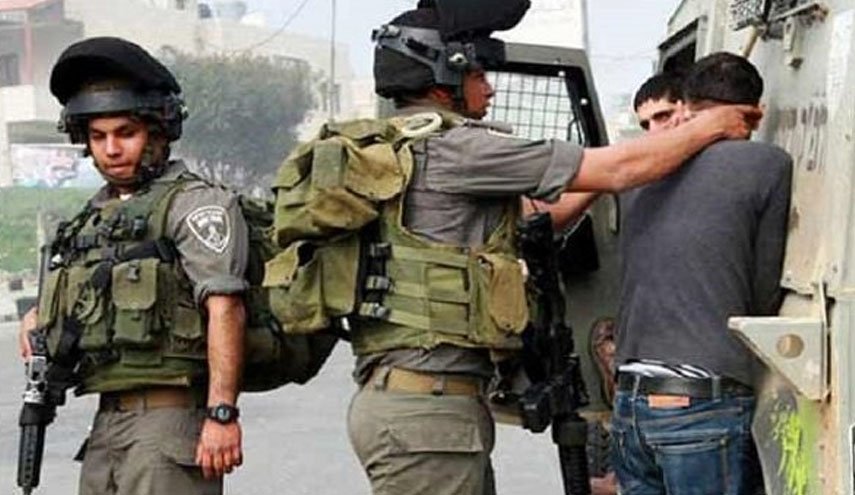 بازداشت 14 فلسطینی در کرانه باختری به دست اشغالگران صهیونیست