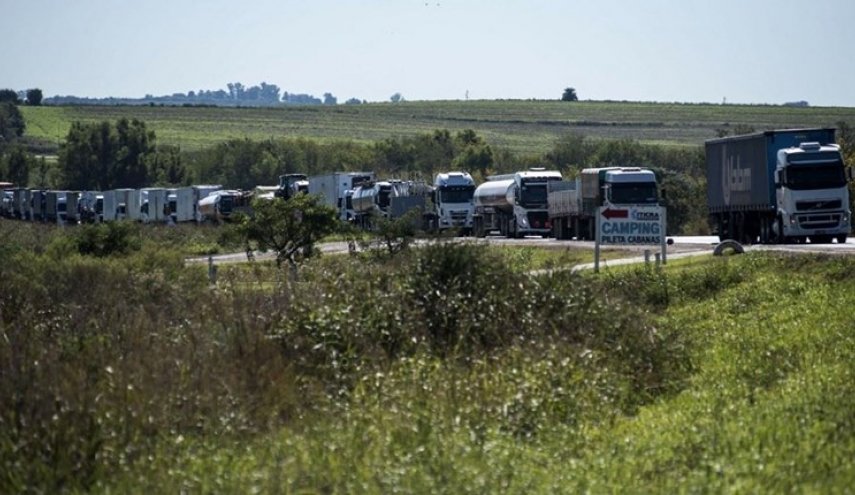 إضراب اتحاد النقل في الأرجنتين يشل الصادرات الزراعية