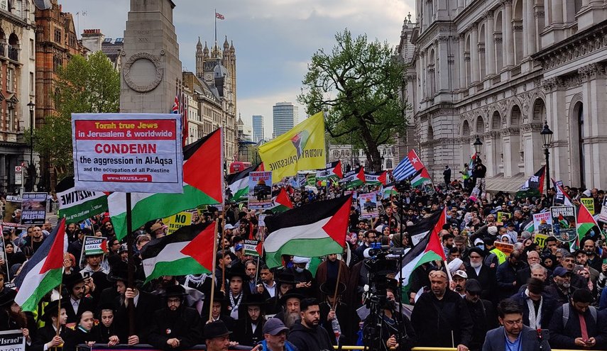 تظاهرات في لندن تضامنا مع الشعب الفلسطيني