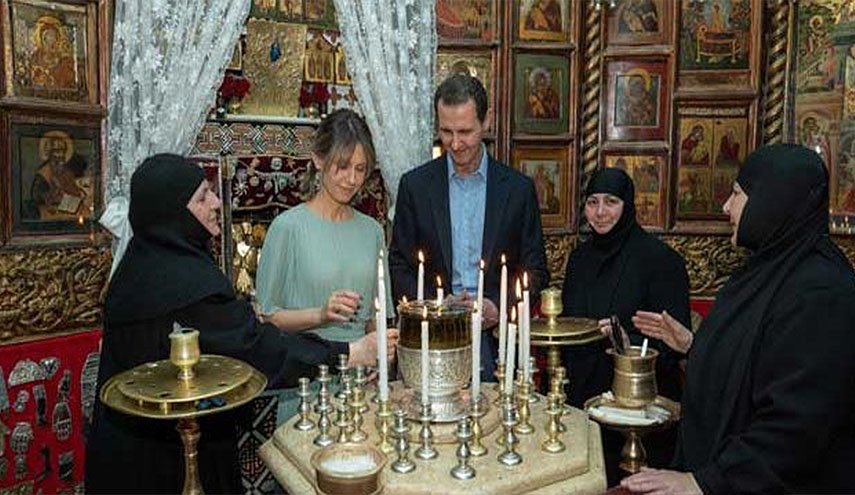 بالصور.. الرئيس الأسد وعقيلته يزوران دير سيدة صيدنايا بريف دمشق