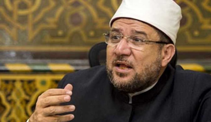 وزير الأوقاف المصري يتراجع عن قراره بشآن صلاة التهجد والاعتكاف
