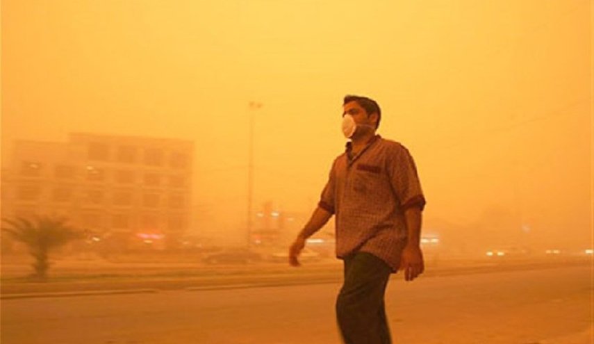 7 محافظات عراقية تعطل الدوام الرسمي بسبب العاصفة الترابية