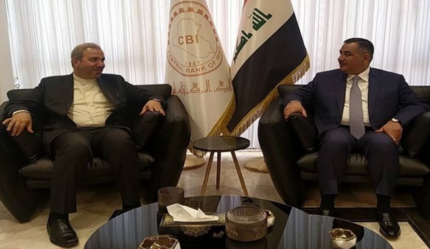 سفير ايران في بغداد يلتقي محافظ البنك المركزي العراقي