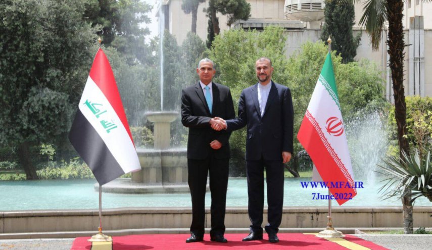 دیدار وزیر کشور عراق با وزیر خارجه ایران در تهران
