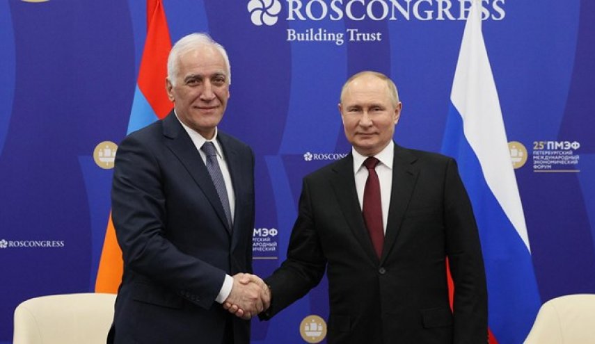 پوتین: ارمنستان شریک و متحد راهبردی روسیه است
