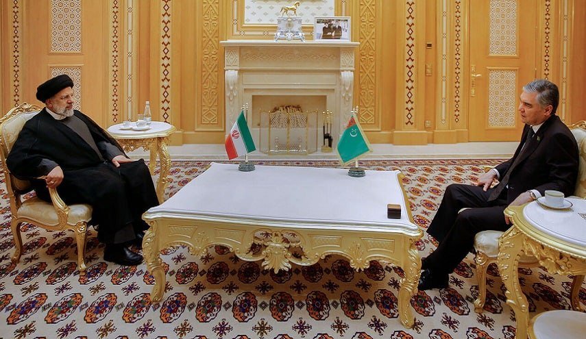 رئيسي: العلاقات بين إيران وتركمانستان لطالما أخذت بالتوسع