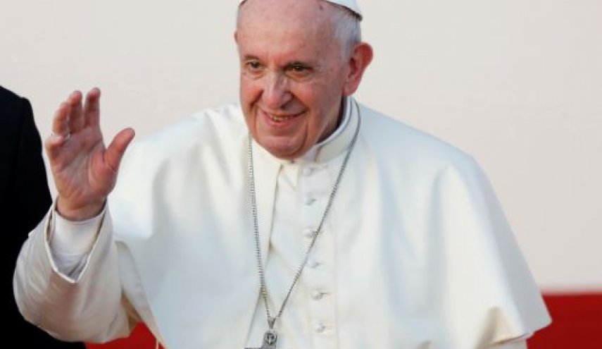 البابا الفاتيكان ينفي خبر استقالته