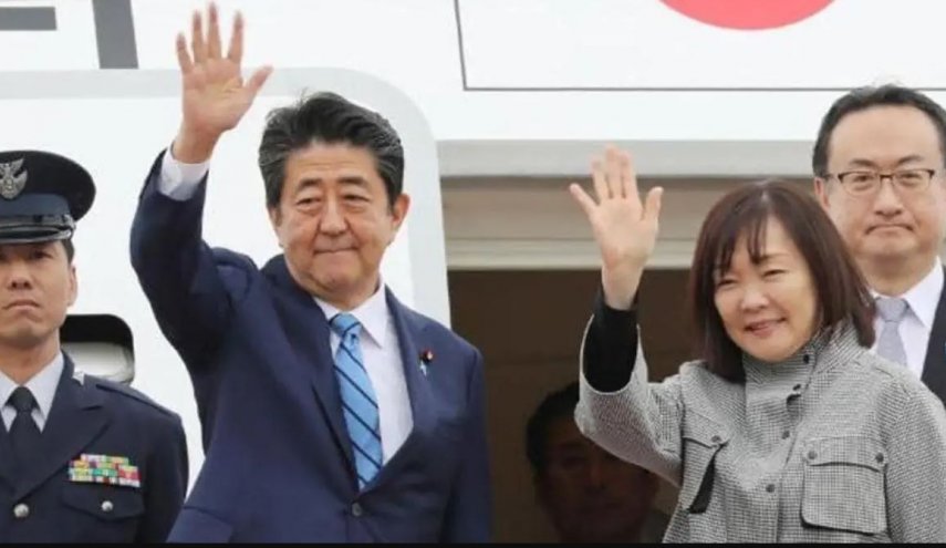التلفزيون الياباني يعلن وفاة رئيس الوزراء السابق شينزو آبي