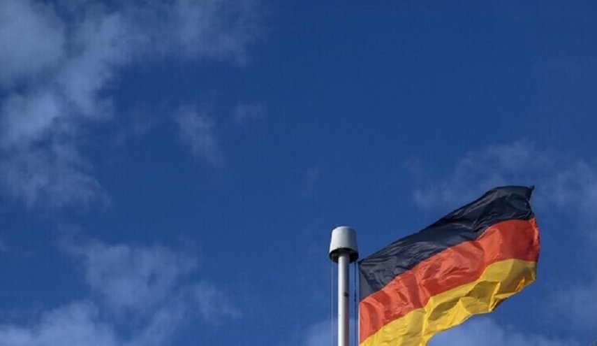 برلين: لا توجد قرارات في الاتحاد الأوروبي بوقف إصدار تأشيرات شنغن للروس