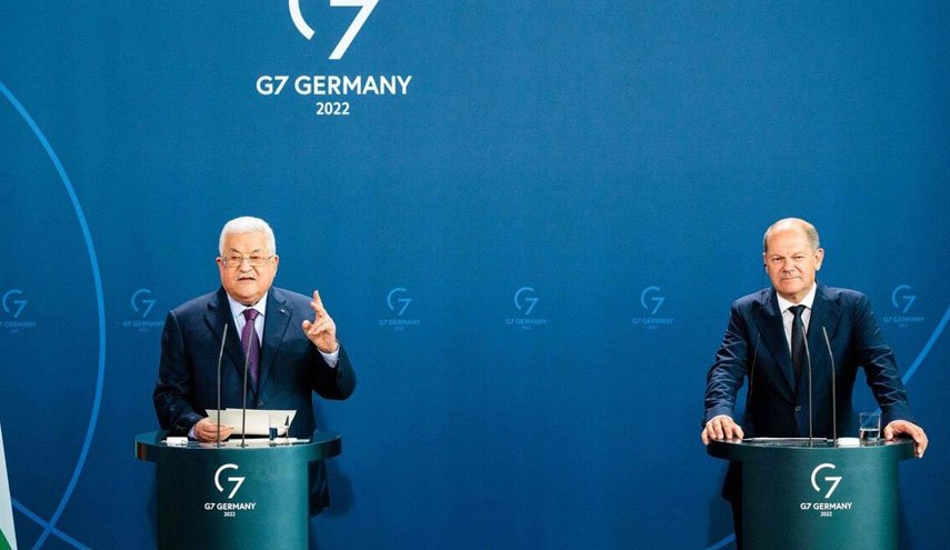 تأکید محمود عباس بر راه حل دو کشوری در گفت وگو با صدر اعظم آلمان