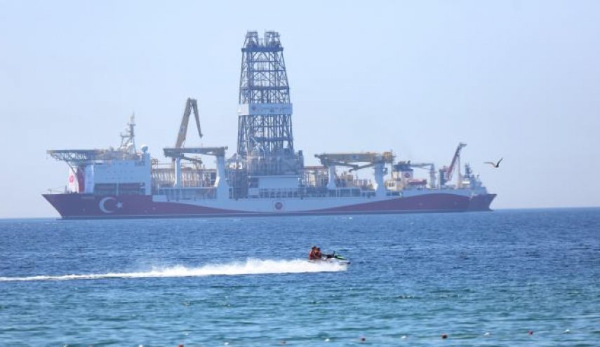 تركيا تباشر التنقيب عن الغاز في البحر المتوسط 