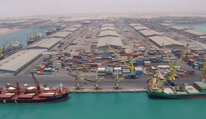 ترانزيت 3.28 مليون طن بضائع عبر موانئ إيران