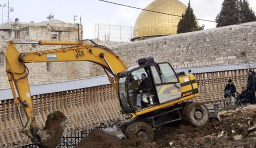 مركز القدس الدولي يحذر من تزايد خطر الانهيارات في الأقصى