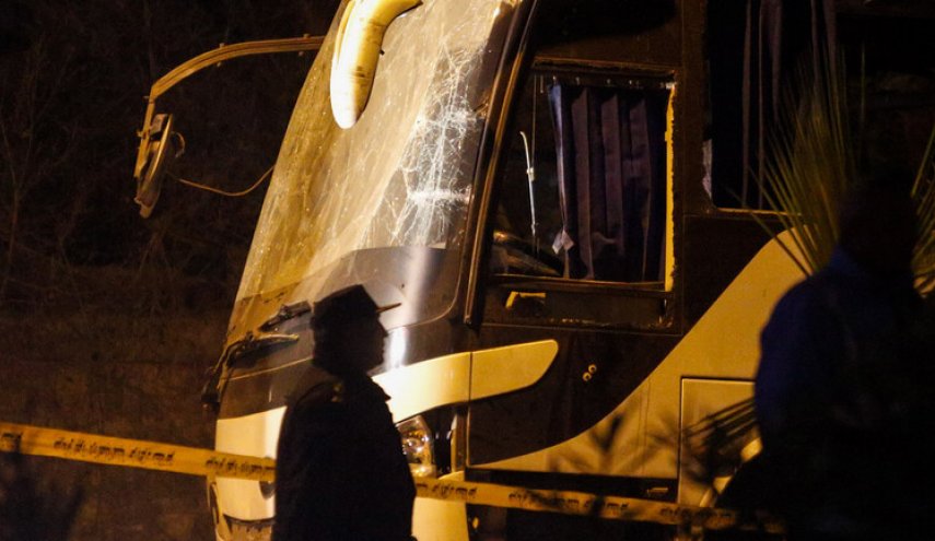 نيابة مصر العامة تصدر أمرا بحق المتسبب بحادث قطار فاقوس