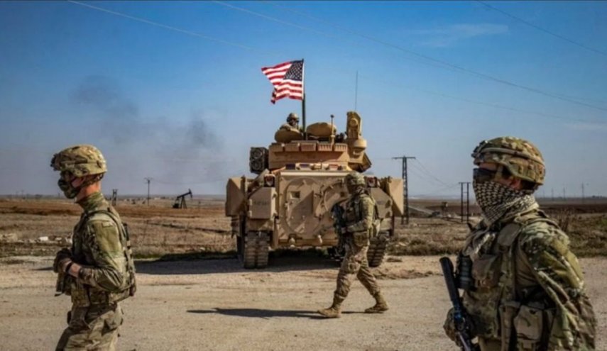 الاحتلال الأمريكي يخرج مدرعات عسكرية من الحسكة إلى شمال العراق
