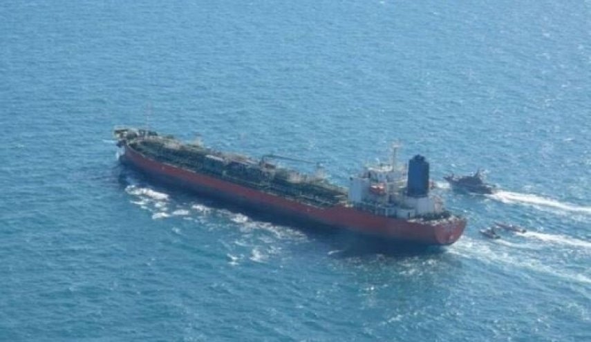 آخر وضعية طاقم السفينتين اليونانيتين اللتين تم ضبط حمولتهما في إيران